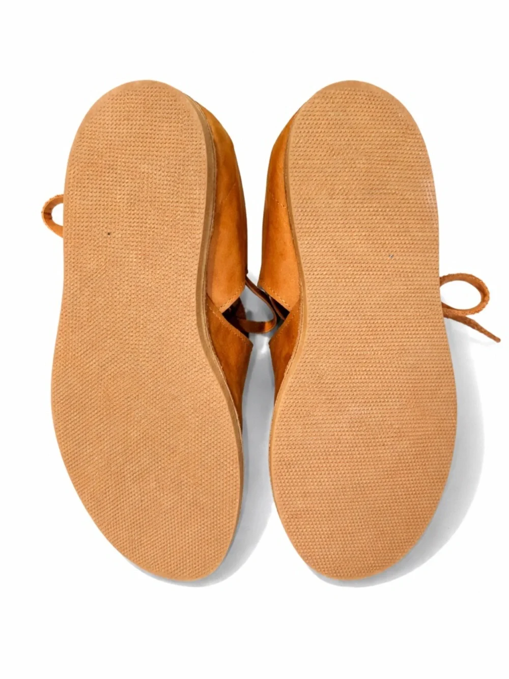BEAUTIFUL! Wild Soles Suede Leather Moccasin Shoe w/Buffalo Head Nickel Button - Picture 4 of 9